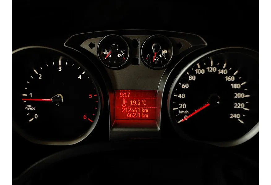 АВИЛОН - Ford Focus 1.8 TDCi MT (116 л.с.) Comfort Красный - slide 15