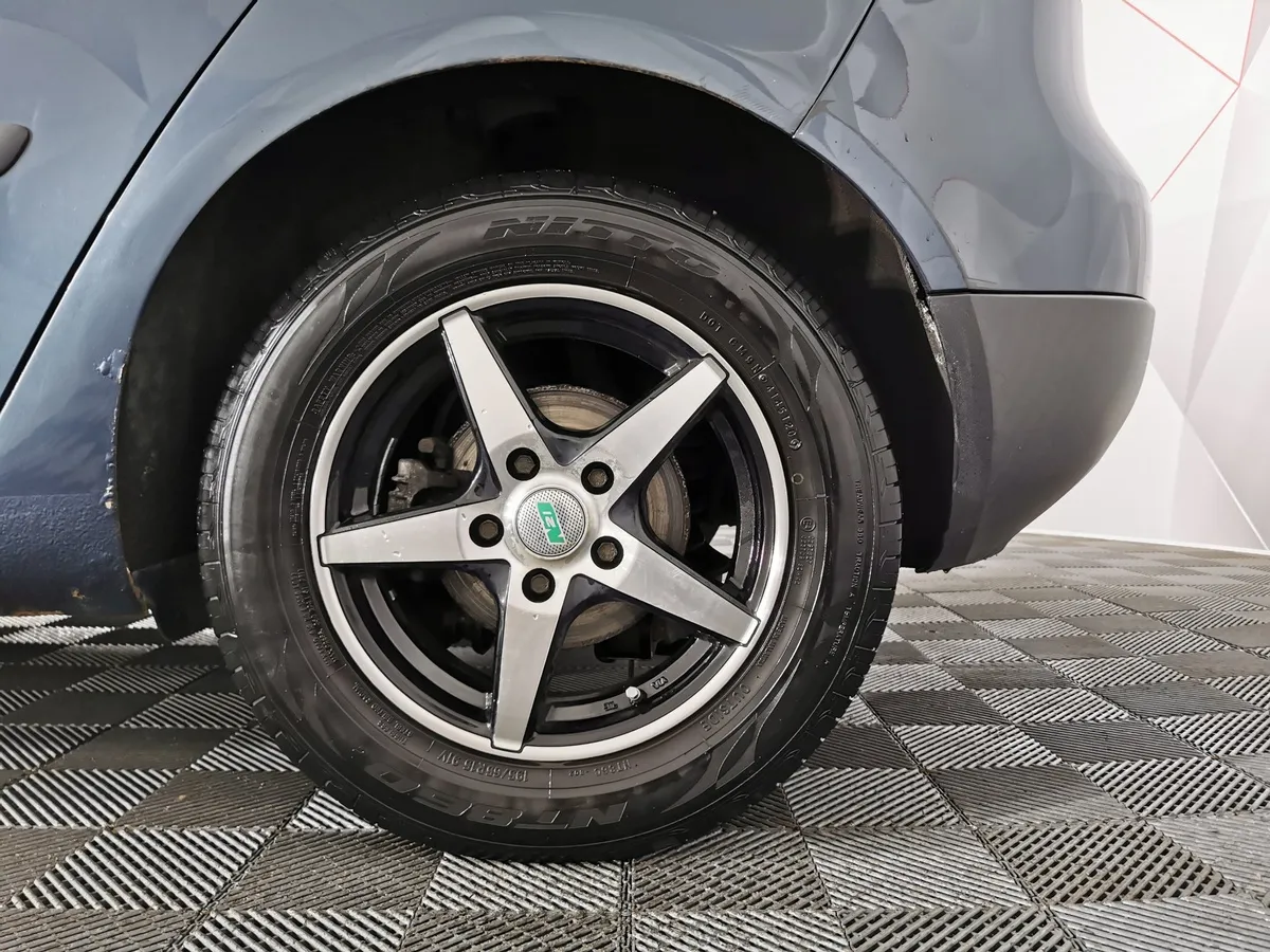 Volkswagen Golf 1.6 Tiptronic (102 л.с.) Серый в АВИЛОН. Слайд №9