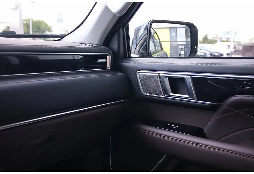 АВИЛОН - Foton Tunland V7 2.0d AT 4WD (159 л.с.) Extreme Черный - slide 3