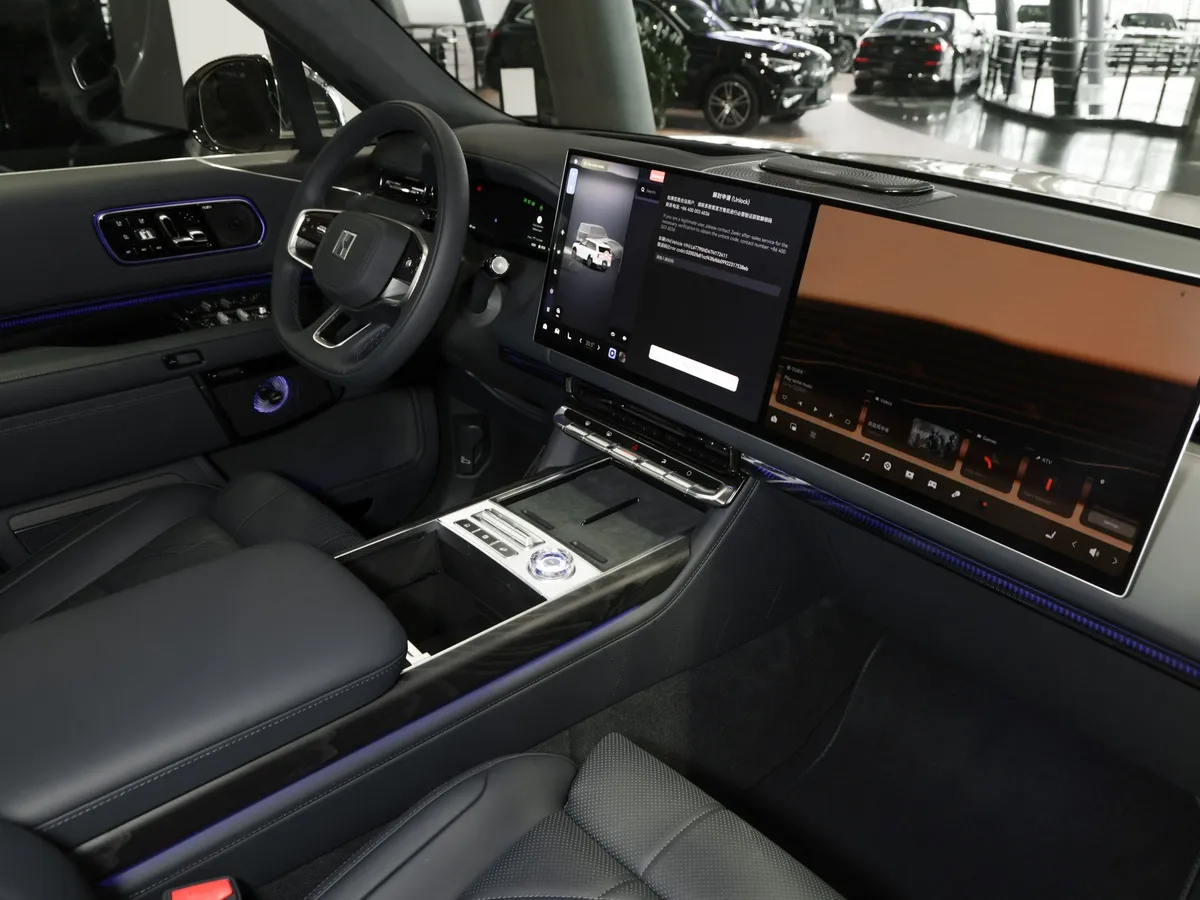 Zeekr 9X 2.0h AT 4WD (1177 л.с.) Max Черный в АВИЛОН. Слайд №13