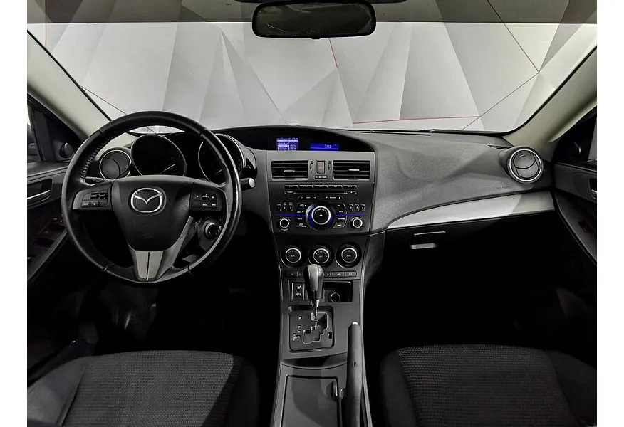 Mazda 3 1.6 AT (105 л.с.) Черный в АВИЛОН. Слайд №14