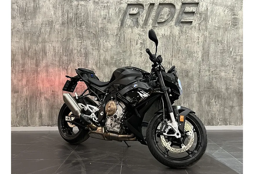 BMW Motorrad S 1000 R S 1000 R 999 см³ (160) 999 Черный в АВИЛОН. Слайд №2