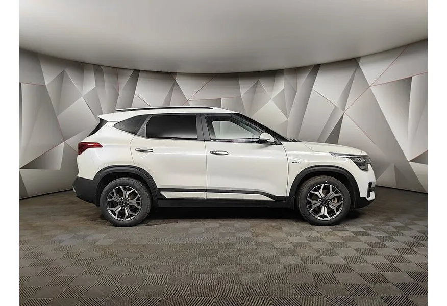 Kia Seltos 2.0 MPI 4WD IVT (149 л.с.) Prestige Белый в АВИЛОН. Слайд №6