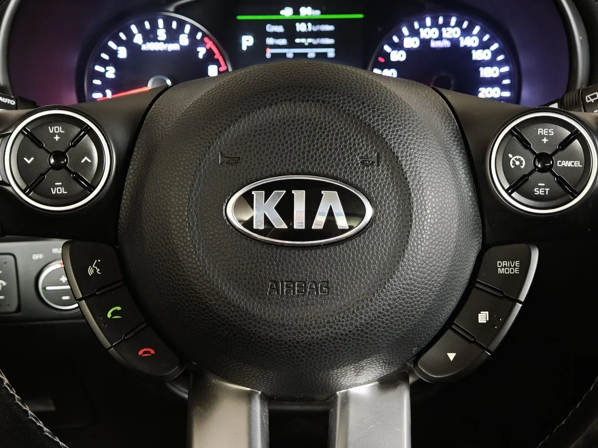 Kia Soul 2.0 MPI AT (150 л.с.) Classic Красный в АВИЛОН. Слайд №22
