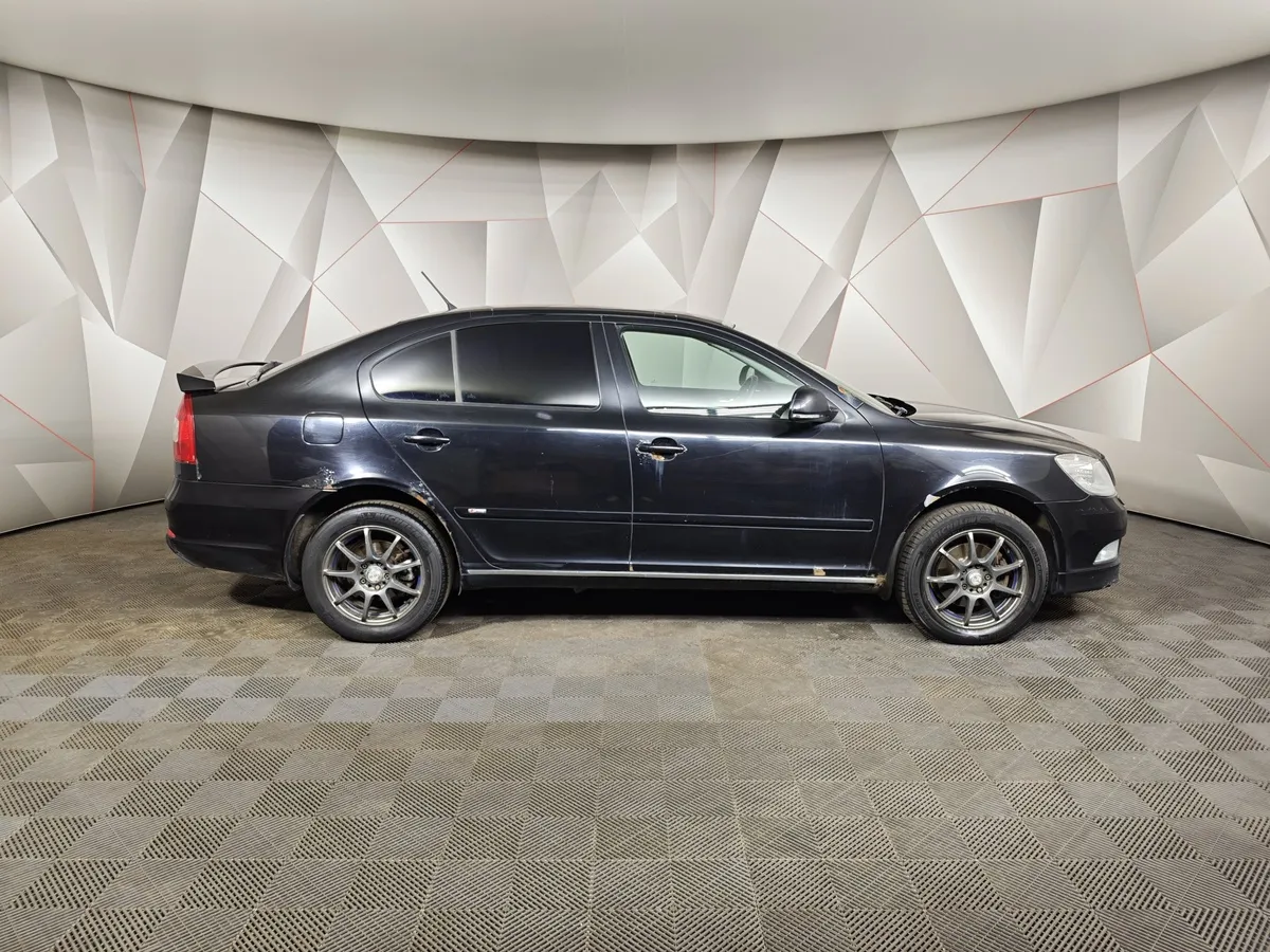 Skoda Octavia 1.8 TSI DSG (152 л.с.) Черный в АВИЛОН. Слайд №6