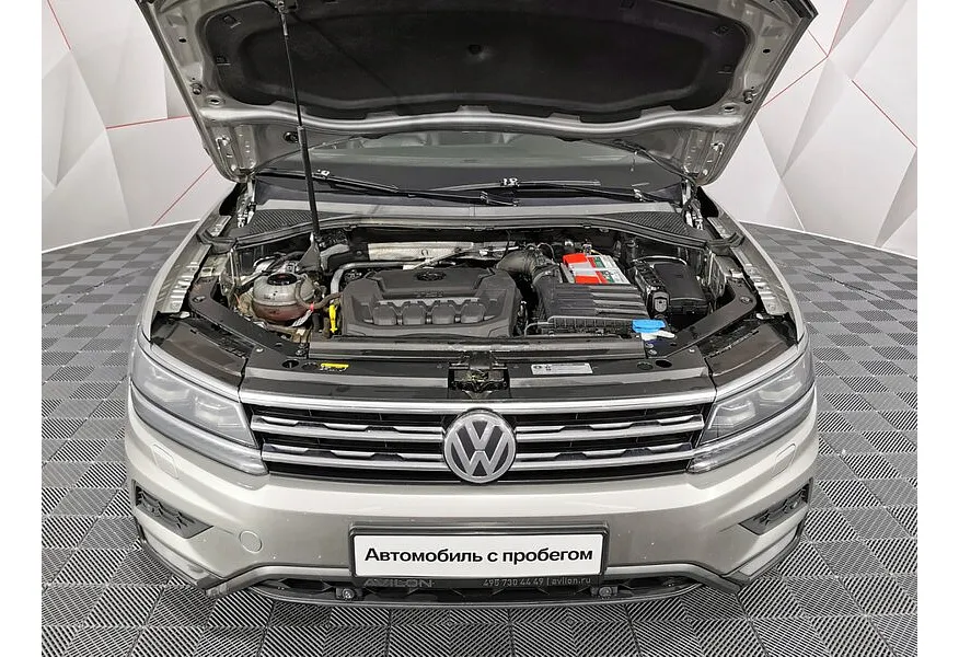Volkswagen Tiguan 2.0 TSI 4Motion DSG (180 л.с.) Highline Серебристый в АВИЛОН. Слайд №19