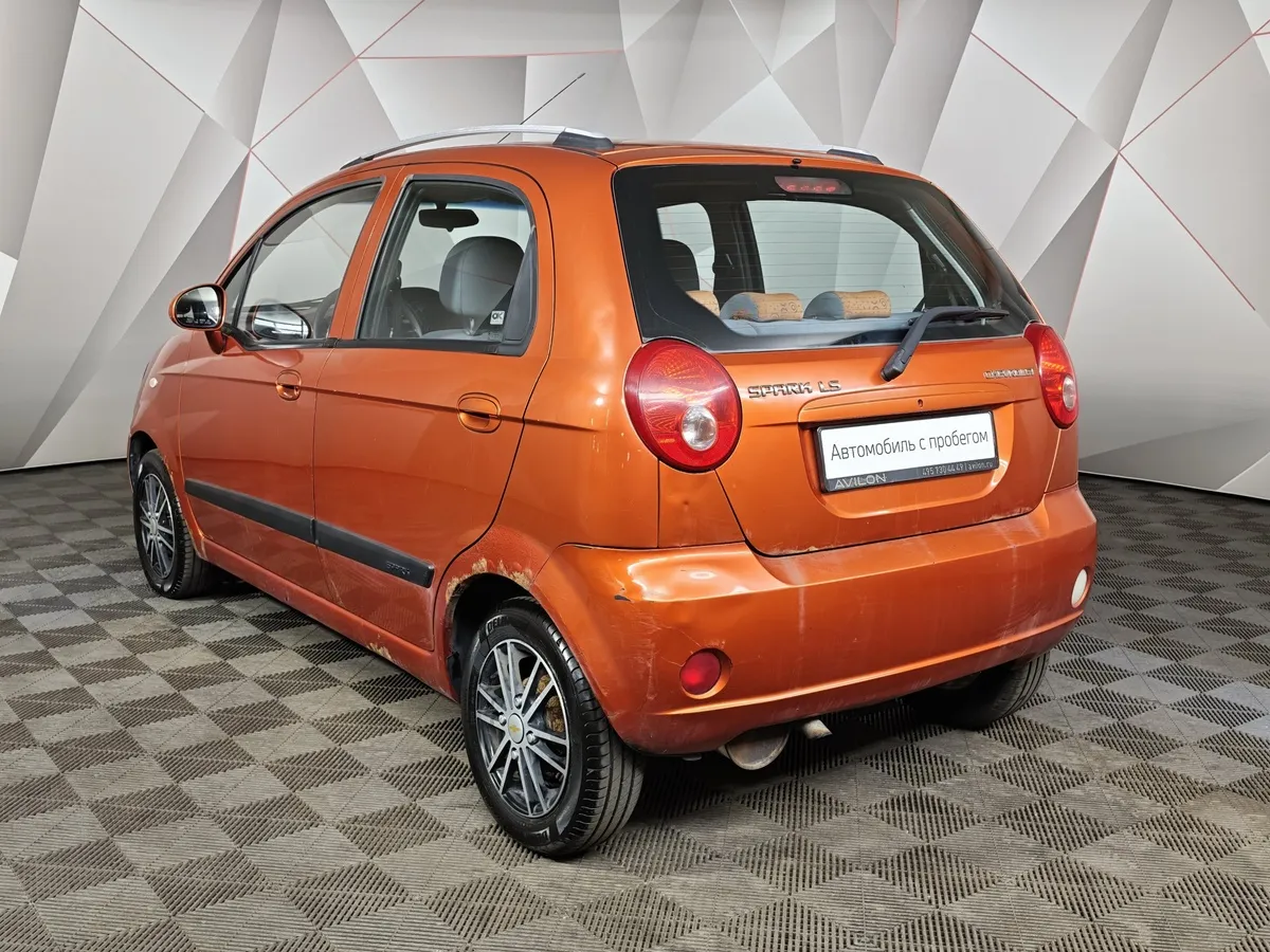 Chevrolet Spark 0.8 AT FWD (52 л.с.) Оранжевый в АВИЛОН. Слайд №4