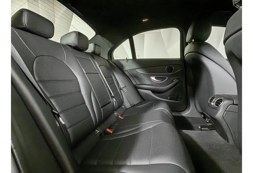 Mercedes-Benz C-Класс C 180 9G-TRONIC (150 л.с.) Sport Белый в АВИЛОН. Слайд №15