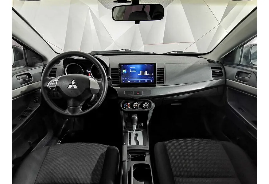 Mitsubishi Lancer 1.6 AT (117 л.с.) Серебристый в АВИЛОН. Слайд №14