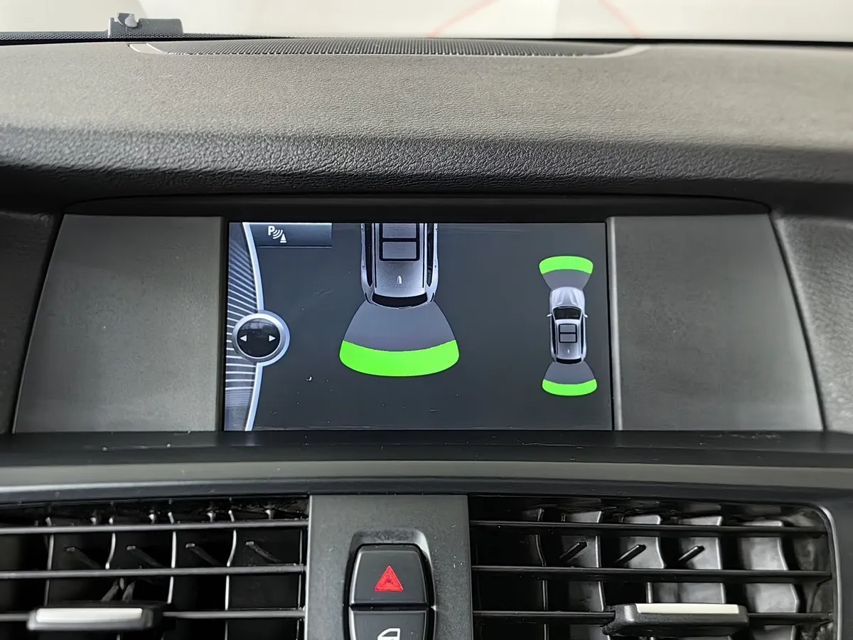 BMW X3 xDrive20d AT (184 л.с.) Белый в АВИЛОН. Слайд №16