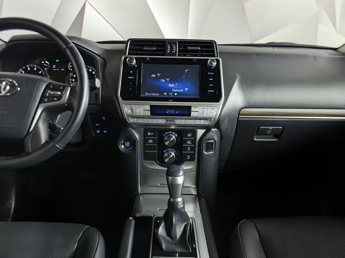 Toyota Land Cruiser Prado 4.0 AT AWD (249 л.с.) Черный в АВИЛОН. Слайд №15
