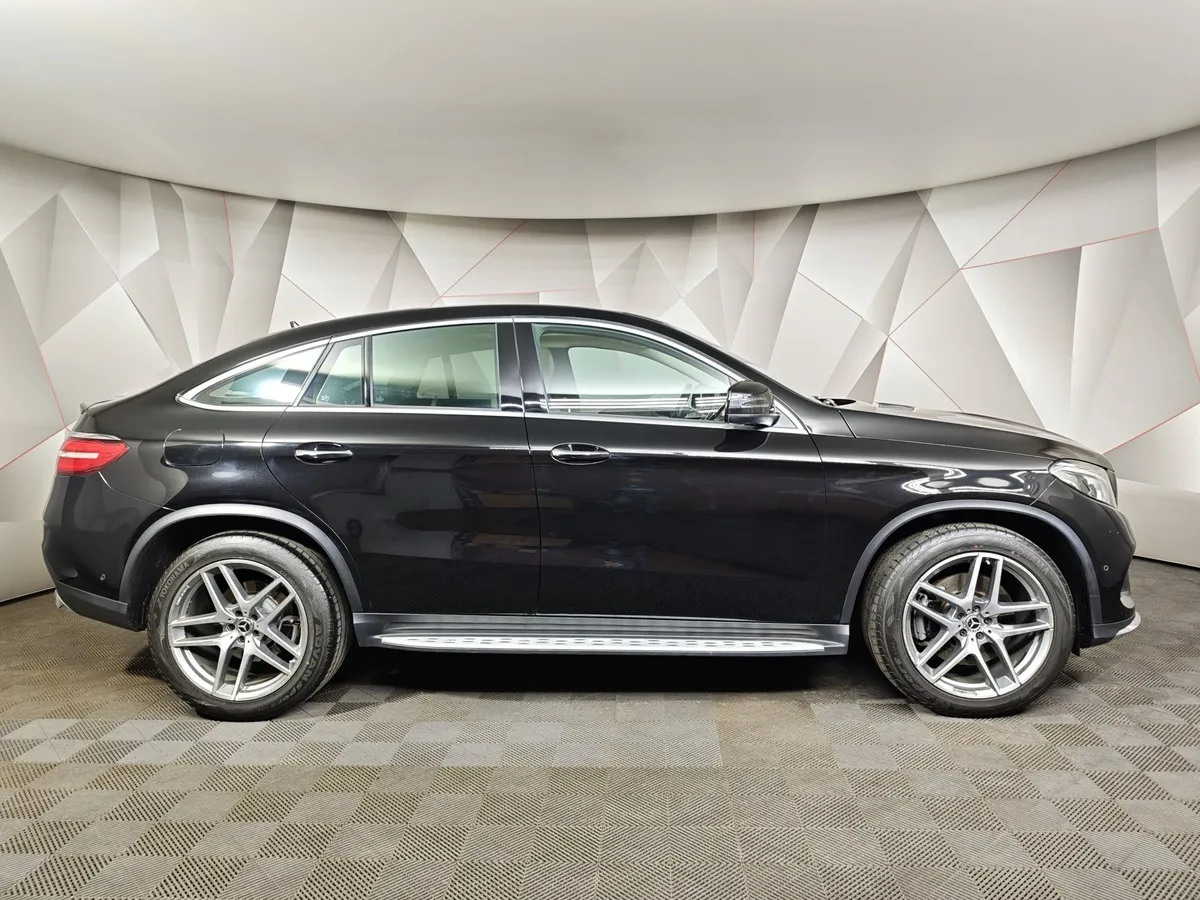 Mercedes-Benz GLE Купе 400 4MATIC 9G-TRONIC (333 л.с.) Особая серия Черный в АВИЛОН. Слайд №6