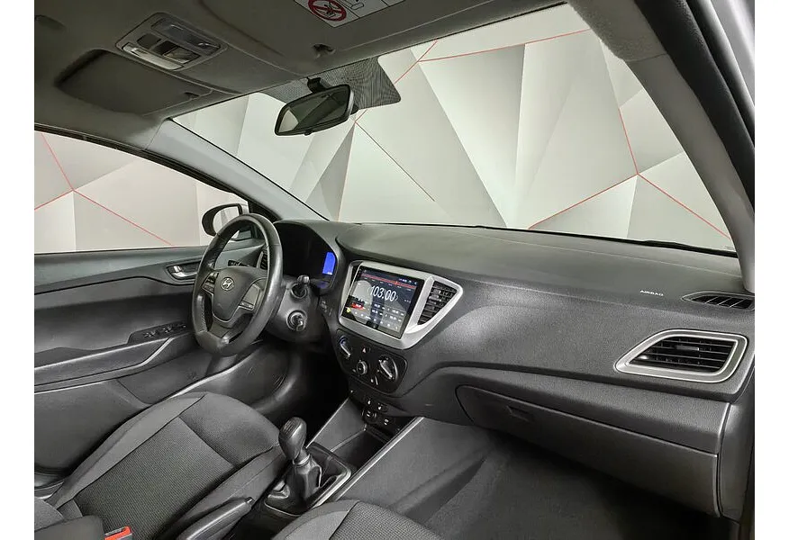 АВИЛОН - Hyundai Solaris 1.6 MT (123 л.с.) Специальная серия + Comfort Серый - slide 8
