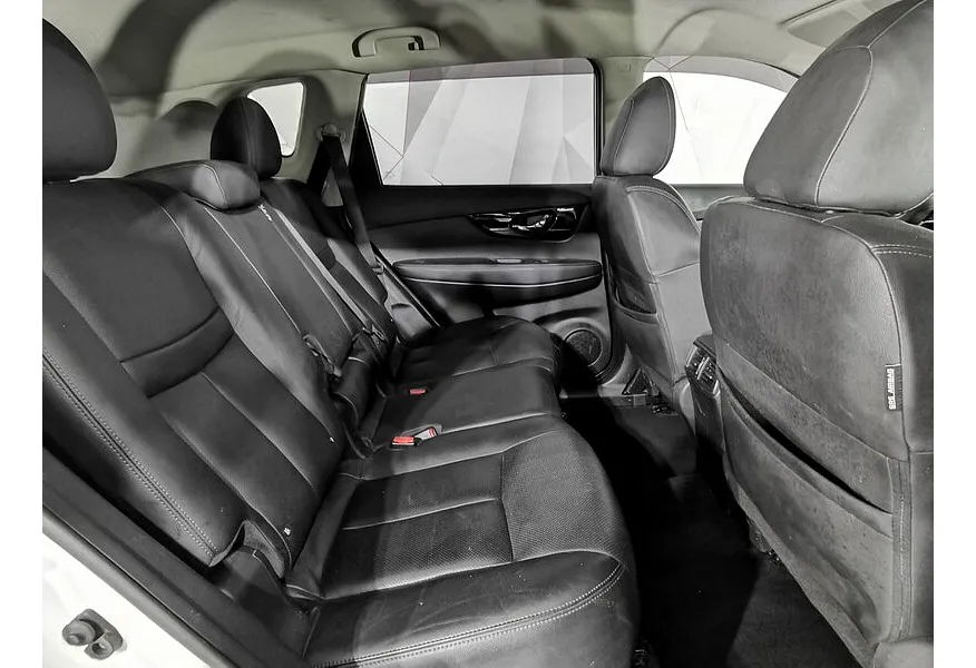 Nissan X-Trail 2.0 CVT AWD (144 л.с.) Белый в АВИЛОН. Слайд №17