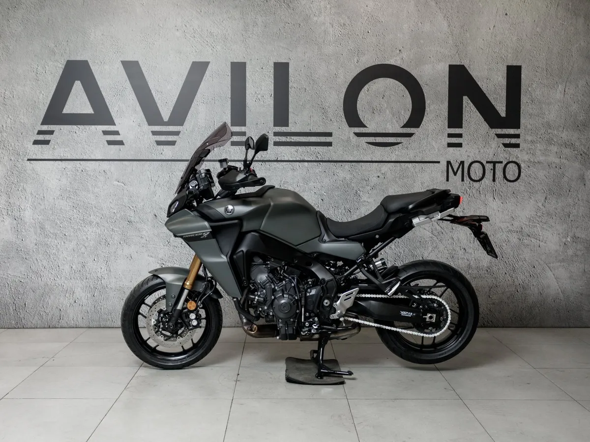 Yamaha Tracer 900 847 см³ (115 л.с.) (115) 847 Серый в АВИЛОН. Слайд №3