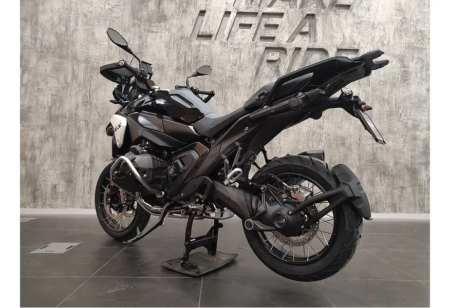 BMW Motorrad R 1300 GS R 1300 GS 1300 см³ (145) 1300 Черный в АВИЛОН. Слайд №5