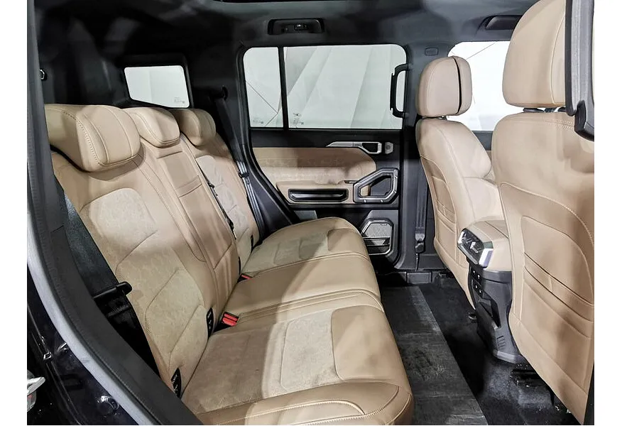 JETOUR T2 2.0T 7DCT AWD (245 л.с.) Expedition Черный в АВИЛОН. Слайд №17