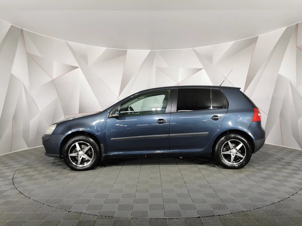 Volkswagen Golf 1.6 Tiptronic (102 л.с.) Серый в АВИЛОН. Слайд №5