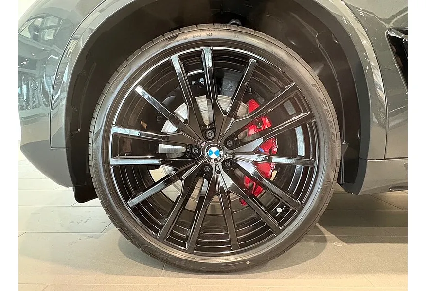 BMW X5 XDrive40i Steptronic (381 л.с.) Серый в АВИЛОН. Слайд №8