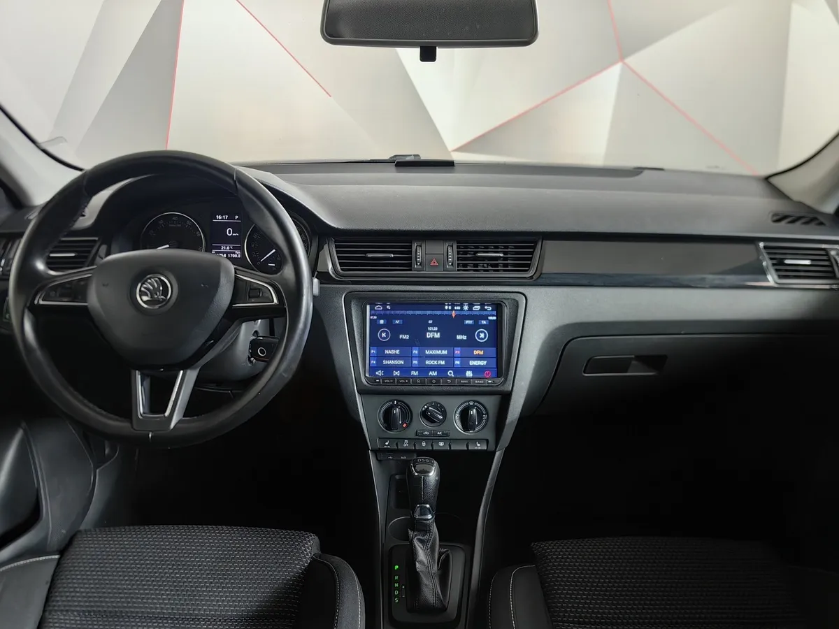 Skoda Rapid 1.4 TSI DSG (125 л.с.) Active Белый в АВИЛОН. Слайд №15