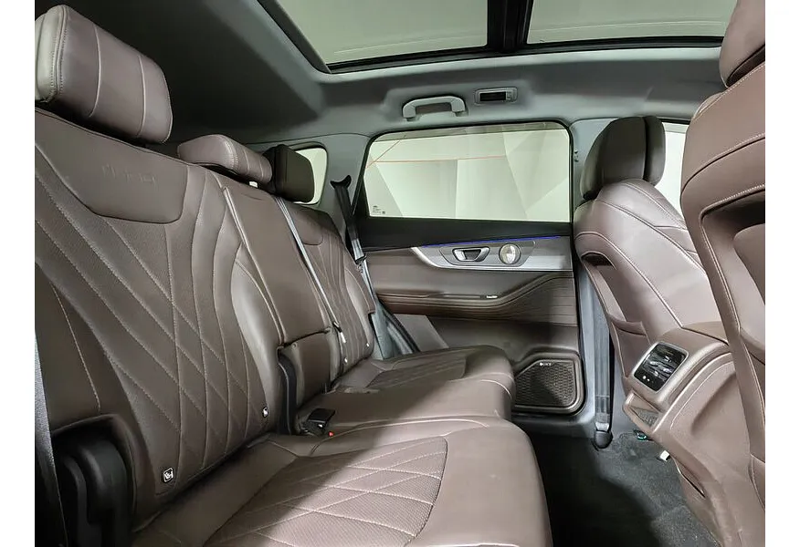 Chery Tiggo 8 Pro Hybrid 1.5T DHT 2WD (235 л.с.) Ultimate Белый в АВИЛОН. Слайд №15