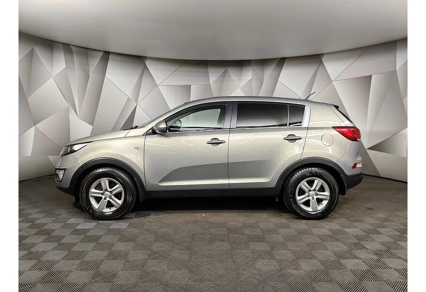 АВИЛОН - Kia Sportage 2.0 MT (150 л.с.) Серебристый - slide 2