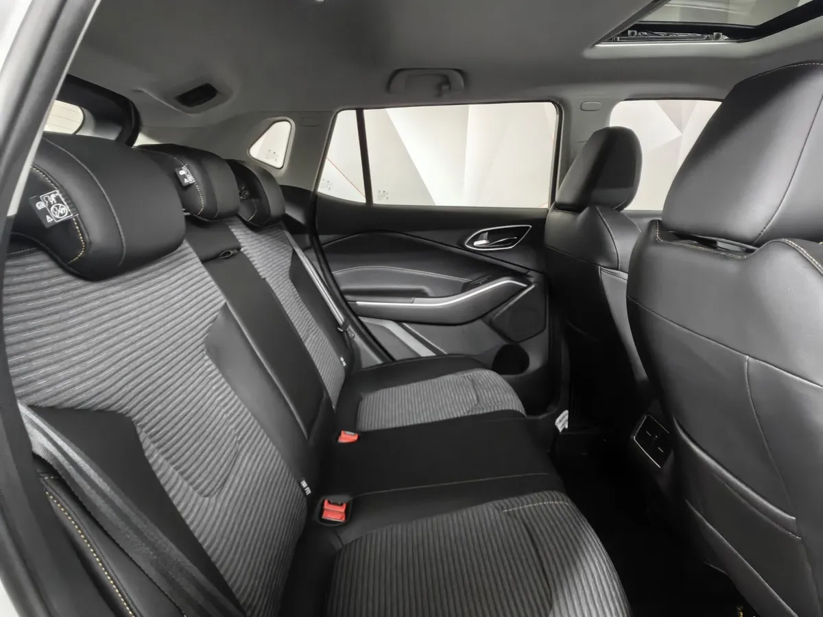 Москвич 3 1.5 CVT (150 л.с.) Standart Белый в АВИЛОН. Слайд №16