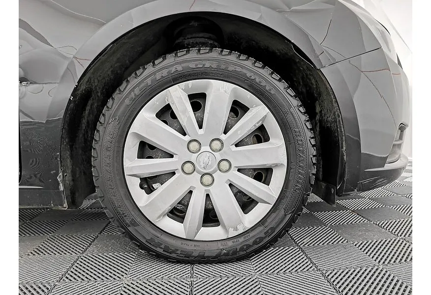 Chevrolet Cruze 1.6 MT (109 л.с.) Черный в АВИЛОН. Слайд №9