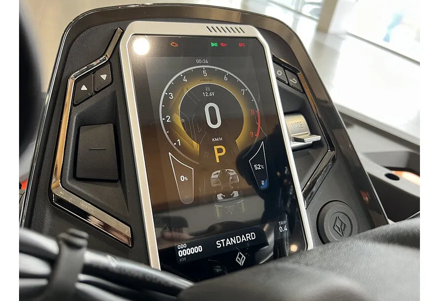 Benda Redstone 550 R2 499 см³ (45 л.с.) 45 499 Оранжевый в АВИЛОН. Слайд №8