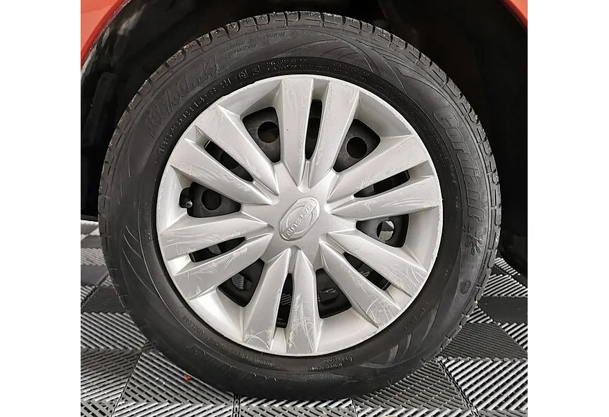 LIVE. Слайд №16