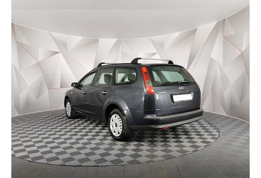 Ford Focus 1.8 MT (125 л.с.) Ghia Серый в АВИЛОН. Слайд №4