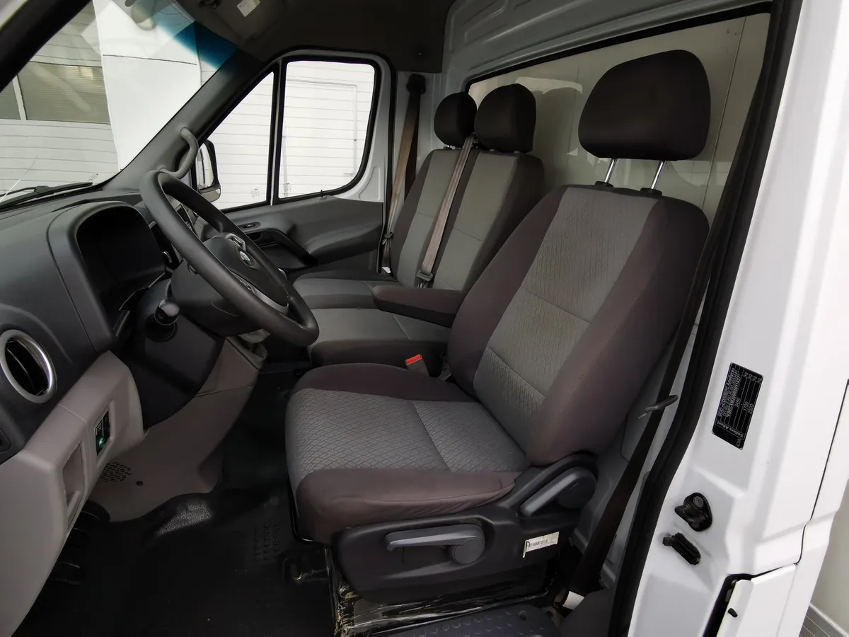 Sollers Atlant CAB 2.7D MT (150 л.с.) L4 3.5T PM Белый в АВИЛОН. Слайд №13