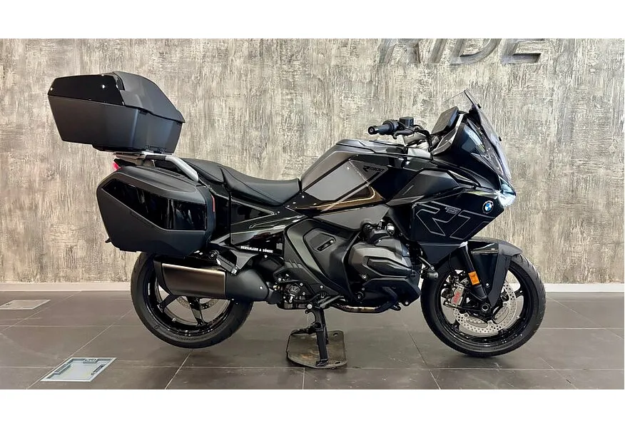 BMW Motorrad R 1300 RT 1300 см³ (145 л.с.) (145) 1300 Черный в АВИЛОН. Слайд №4