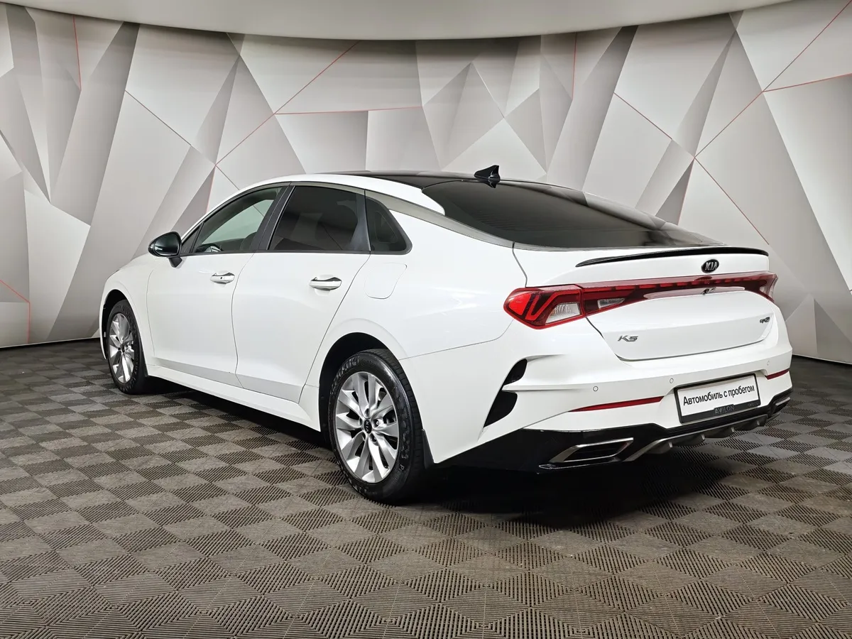 Kia K5 2.5 GDI AT 2WD (194 л.с.) Luxe Белый в АВИЛОН. Слайд №4