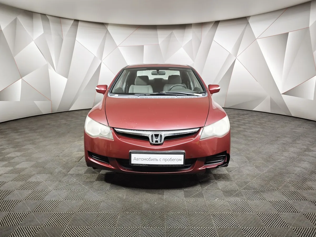 Honda Civic 1.8 AT (140 л.с.) Красный в АВИЛОН. Слайд №7