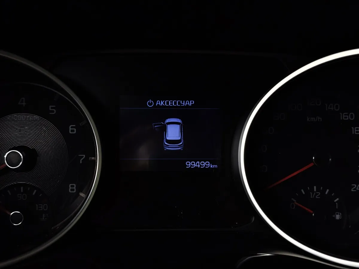 Kia Ceed 1.6 MPI AT (128 л.с.) Prestige Красный в АВИЛОН. Слайд №18