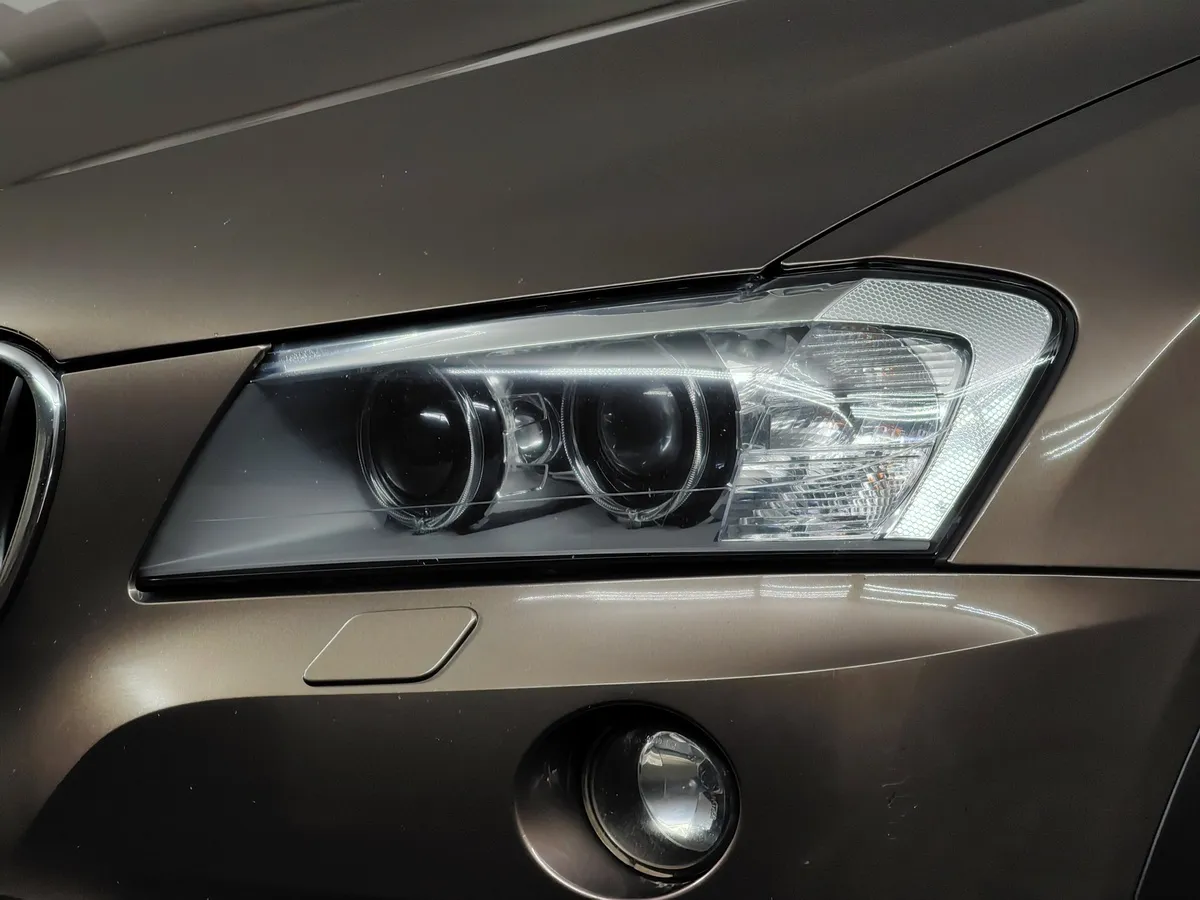 BMW X3 xDrive20d AT (184 л.с.) Base Локальная сборка Коричневый в АВИЛОН. Слайд №8