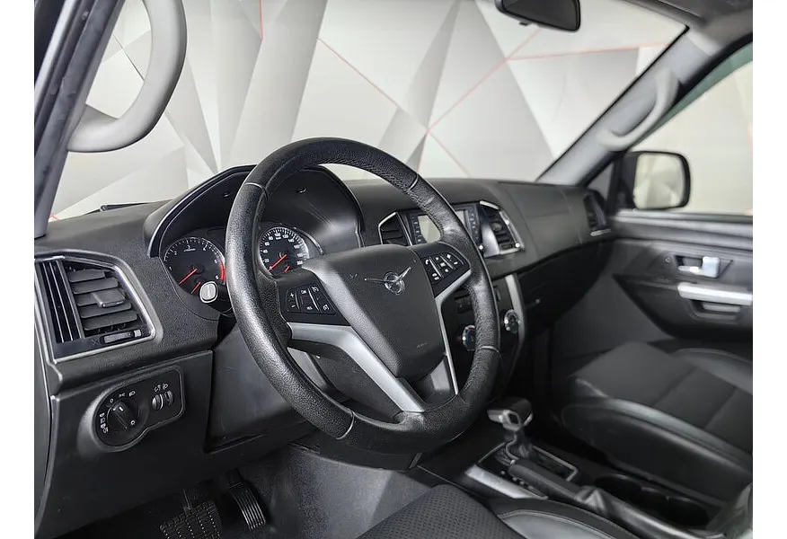 УАЗ Patriot 2.7 AT 4WD (150 л.с.) Оптимум Черный в АВИЛОН. Слайд №18