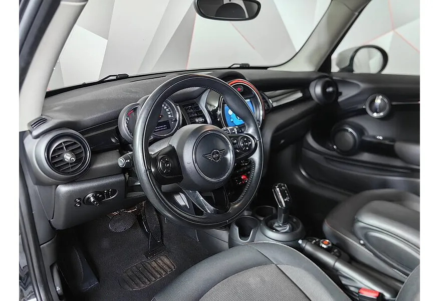 MINI 3 двери 1.5 AT (136 л.с.) Черный в АВИЛОН. Слайд №12