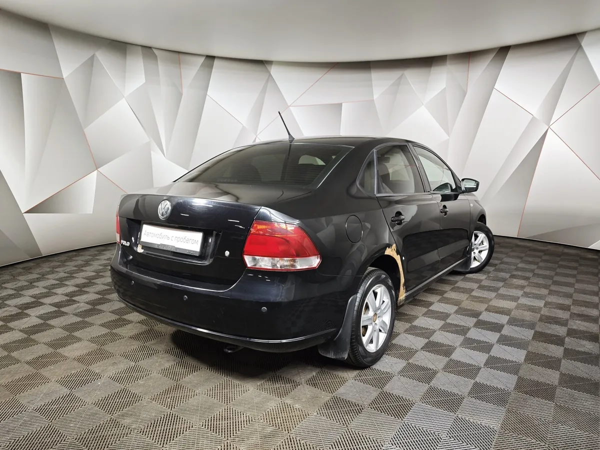 Volkswagen Polo 1.6 MPI AT (110 л.с.) Highline Черный в АВИЛОН. Слайд №2