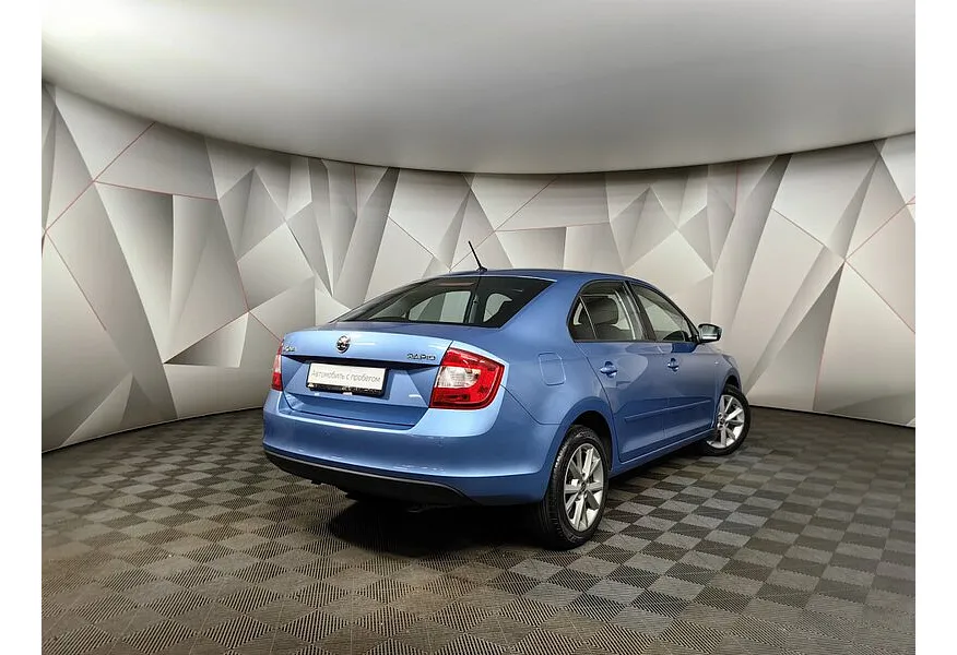 Skoda Rapid 1.6 AT (110 л.с.) Синий в АВИЛОН. Слайд №8