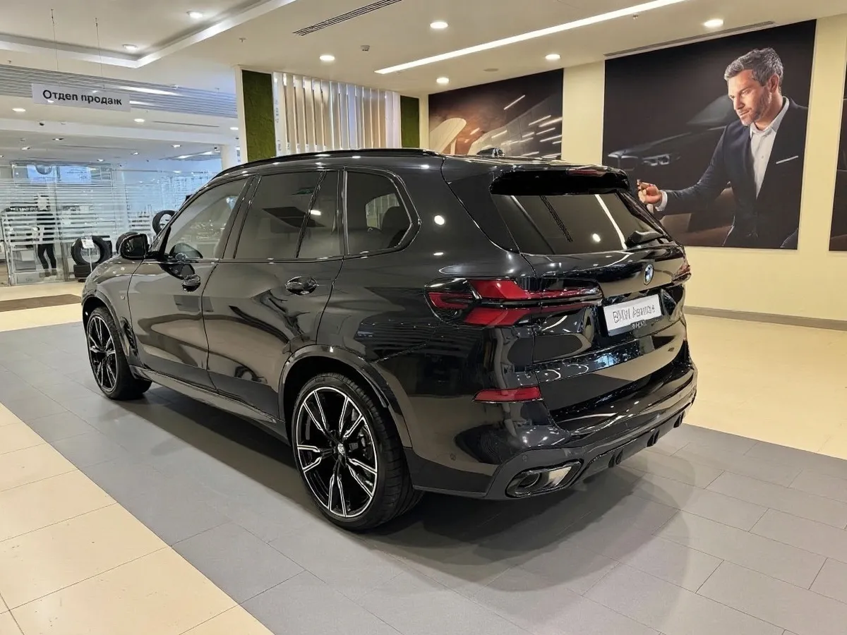 BMW X5 xDrive40d Steptronic (352 л.с.) Черный в АВИЛОН. Слайд №4