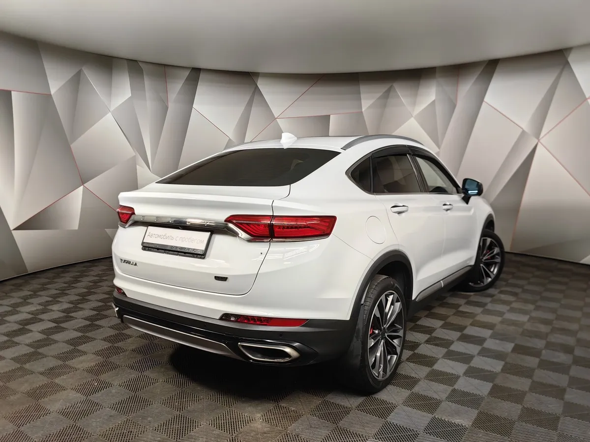 Geely Tugella 2.0 AT AWD (238 л.с.) Flagship Белый в АВИЛОН. Слайд №2
