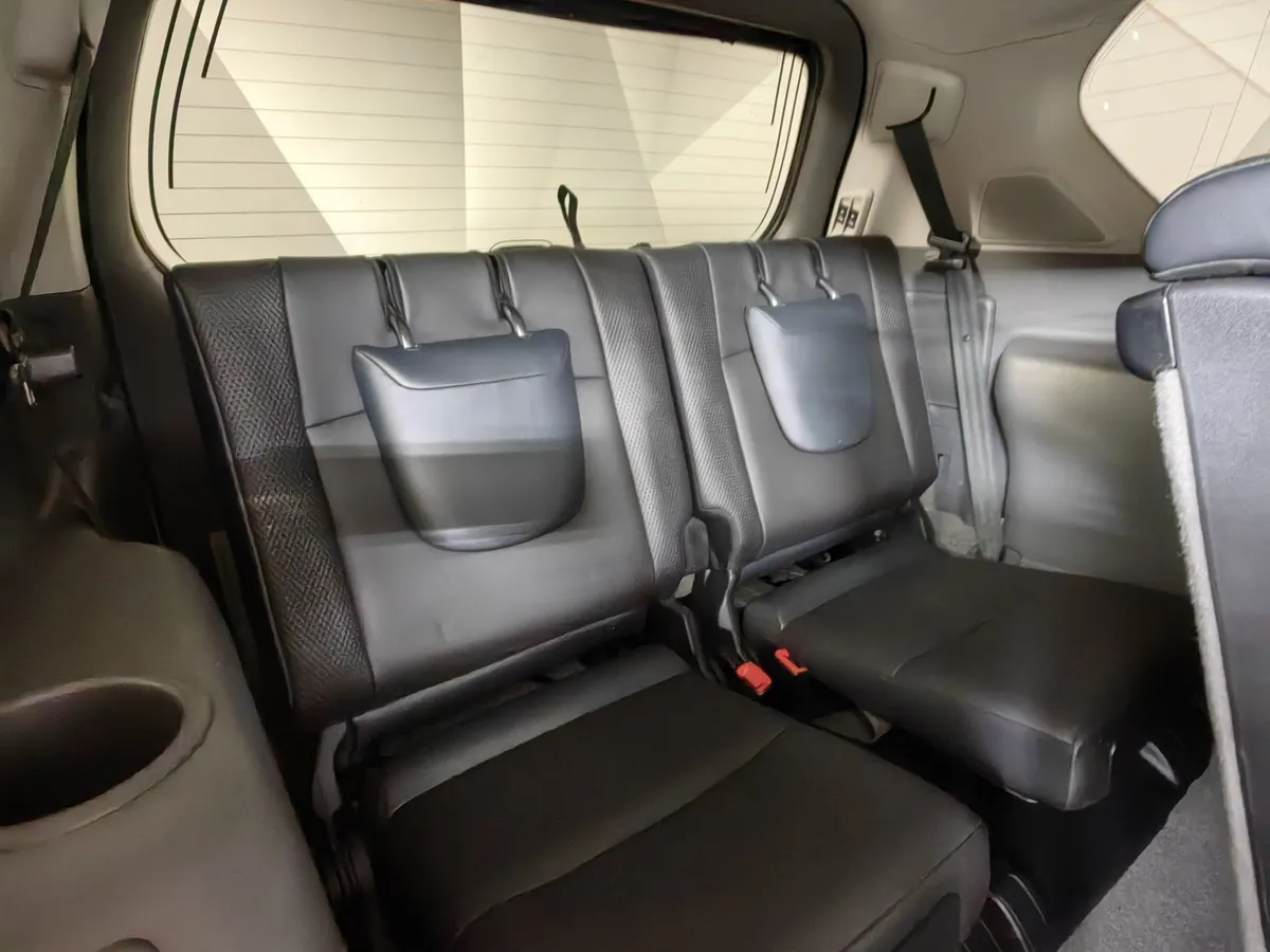 Toyota Land Cruiser Prado 3.0 D AT 4WD (5 мест) (173 л.с.) Белый в АВИЛОН. Слайд №23