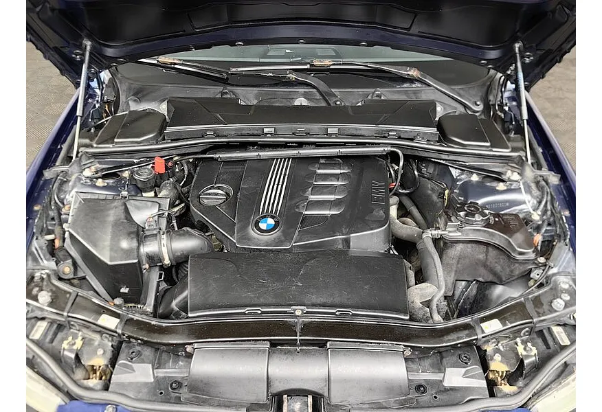 BMW 3 серия 320d AT (177 л.с.) Синий в АВИЛОН. Слайд №9