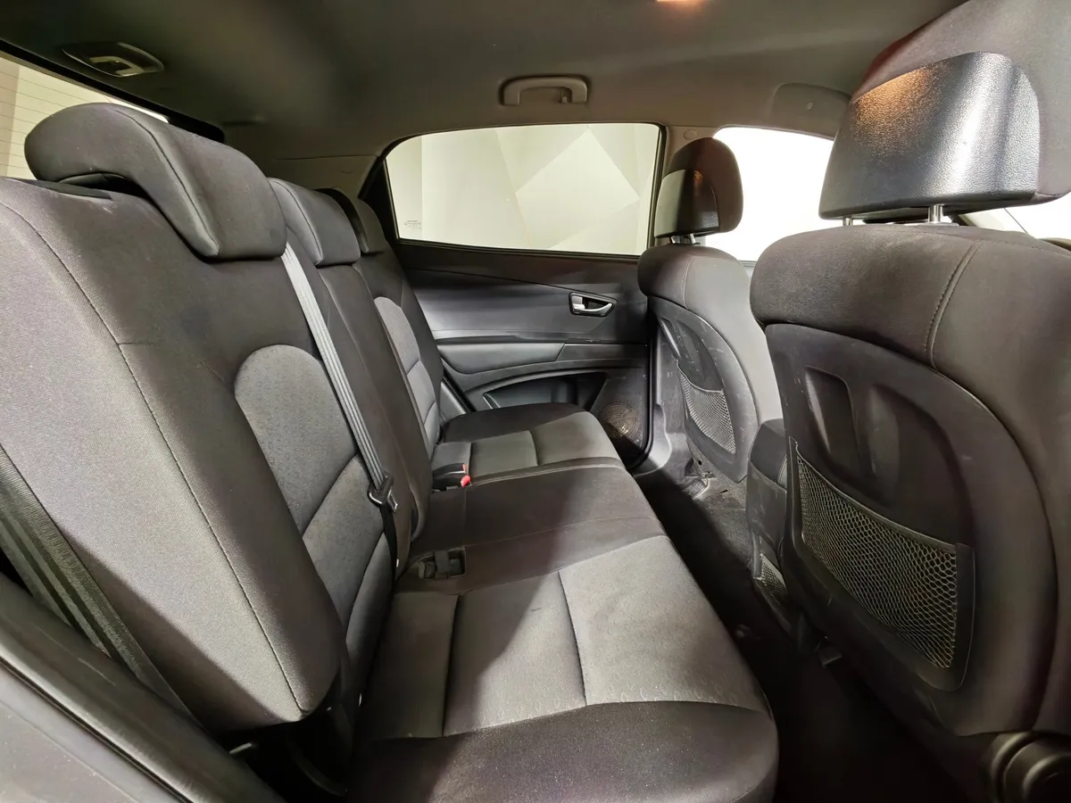SsangYong Actyon 2.0 Xdi MT (149 л.с.) Original Серый в АВИЛОН. Слайд №16
