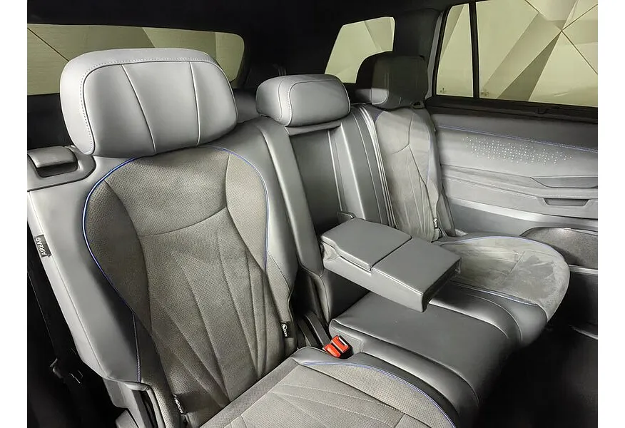 Volkswagen Teramont X 2.0 7DSG AWD (220 л.с.) Серый в АВИЛОН. Слайд №17