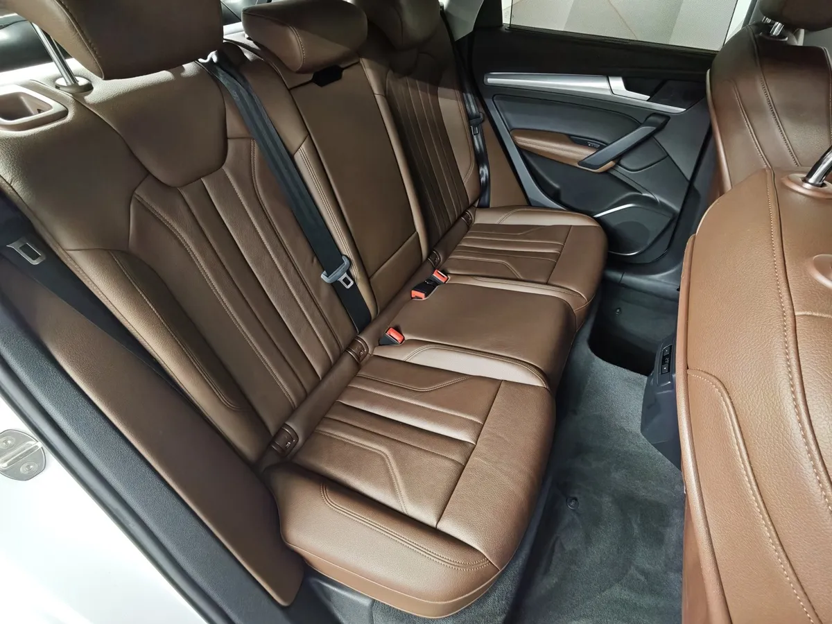 Audi Q5 2.0 TFSI S tronic quattro (249 л.с.) Advance Белый в АВИЛОН. Слайд №17