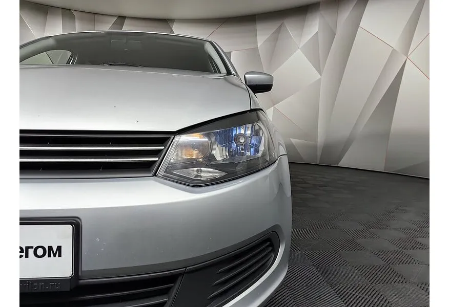 АВИЛОН - Volkswagen Polo 1.6 MT (105 л.с.) Trendline Серебристый - slide 14