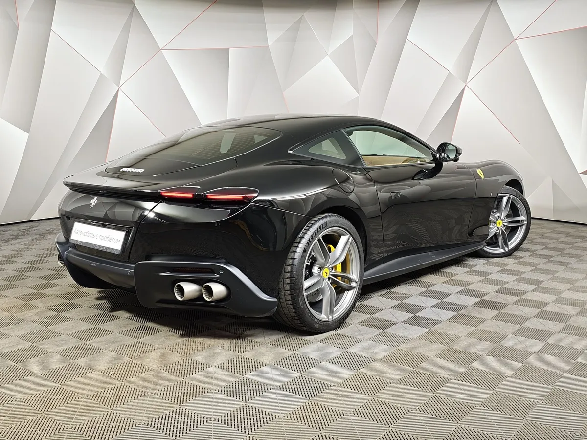 Ferrari Roma 3.9 AMT (620 л.с.) Черный в АВИЛОН. Слайд №2